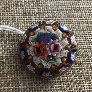 Vintage 70's Italian Micro Mosaic Round Goldtone Brooch Flower Pin ITALY